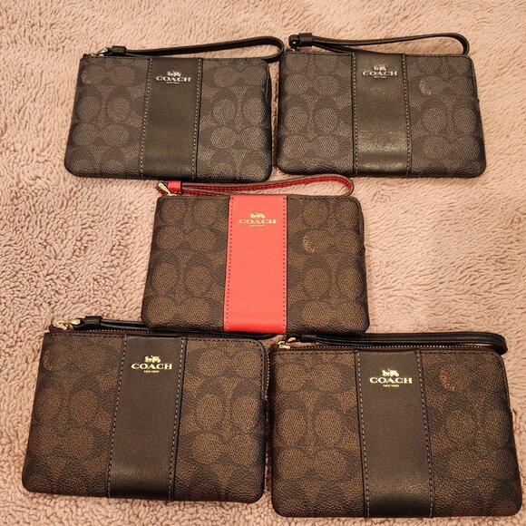 Coach wristlet - Picture 2 of 2